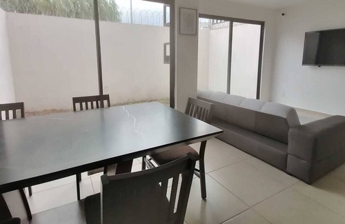 Queretaro Municipality House | House