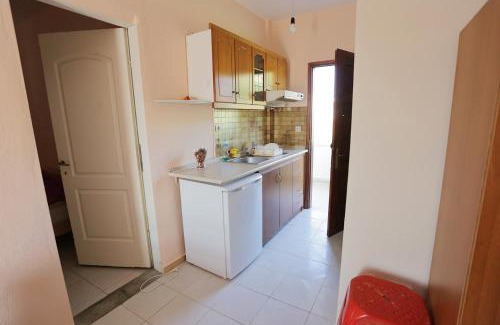 Mola Kalyva Apartment | House Nativa