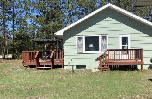 Friendship House | House Near Beautiful Castle Rock Lake/30 Minutes from Wisconsin Dells