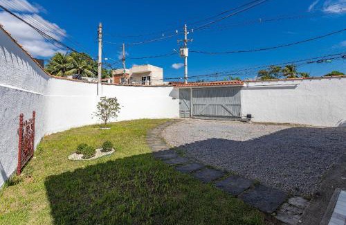 Engenho do Mato House | House near the mountain and the sea.