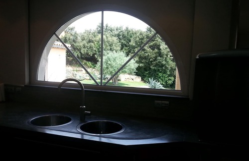 Rochefort-du-Gard House | House of character with stunning views near Avignon