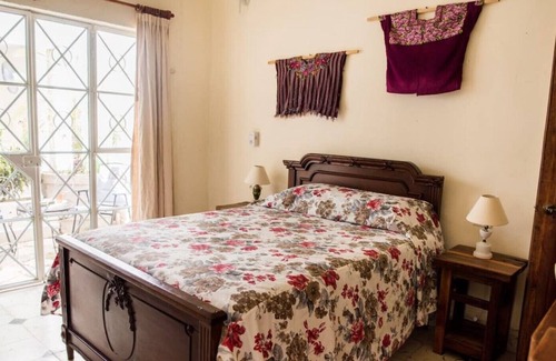 Merida Municipality House | House of Flowers