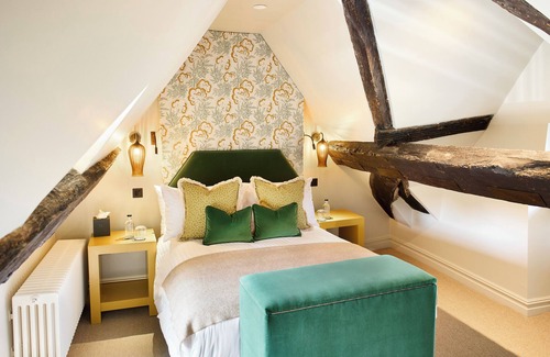 Broadway Hotel | House of George W. Davies
