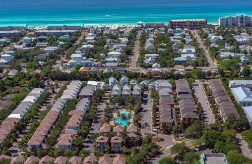 Villages of Crystal Beach House | House of Kings