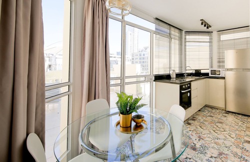 Tel Aviv City Center Apartment | House of Palm