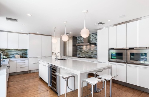 Deep Well Ranch House | House of Views – Deepwell architectural gem!