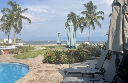 Flamingos House | House on the beach in La Cruz, DISCOUNT: for July-Oct, 3BD 3bath, sleeps 7