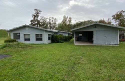 Astor House | House on the beautiful St. Johns River.