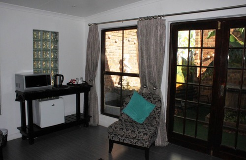 Greater Johannesburg Metropolitan Area House | House on York Guest House