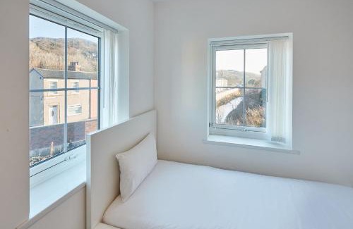 Skinningrove House | House One in Skinningrove