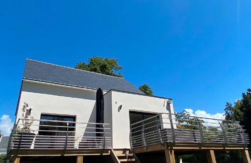 Asserac House | House overlooking the salt marshes