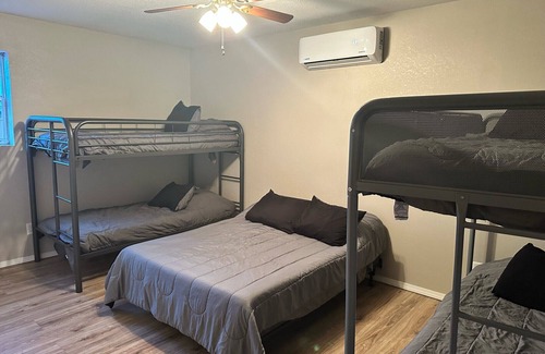 Scheller House | House rental near Rend Lake Jefferson county.