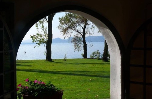 Lesa Villa | House rental on Lake Maggiore in the Lakes region of Italy