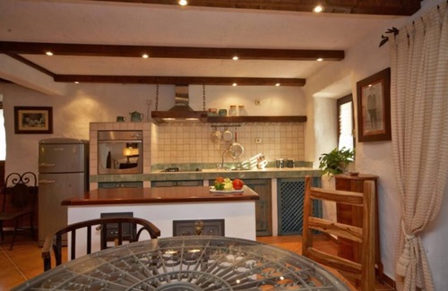 Konavle House | House Rilović - Two Bedroom House with Swimming Pool and Jacuzzi