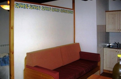 Castel del Piano Apartment | House Roberto by Holiday World