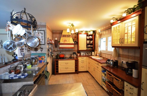Sant Pere Pescador Ski Chalet | House Sabine, A/C, private pool, barbecue, wifi, 200m. to the beach. Costa Brava