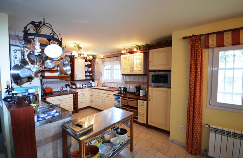 Sant Pere Pescador Ski Chalet | House Sabine, A/C, private pool, barbecue, wifi, 200m. to the beach. Costa Brava