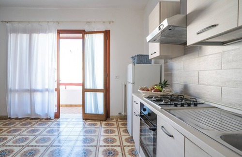Otranto House | House sleeps 6 ideal for families/groups 2min. free/equipped beach