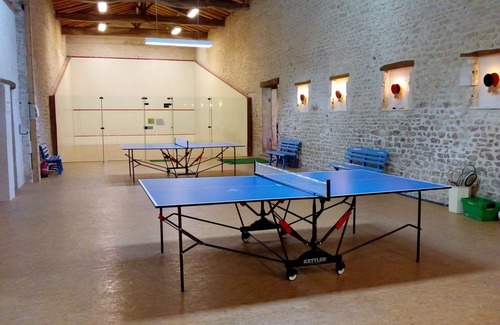 Ternant Cottage | House sleeps 8