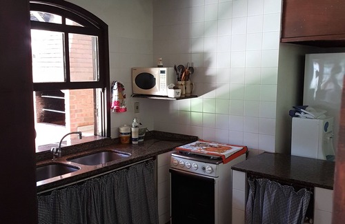Porto Belo House | House two blocks from the beach in condominium, 5 bedrooms, Manguinhos, Buzios.