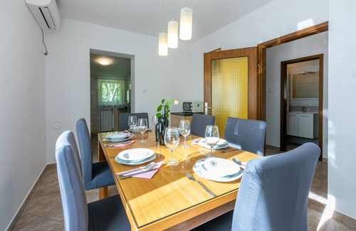 Sveta Jelena House | House Vicky (81391-K1) - Sv.Jelena