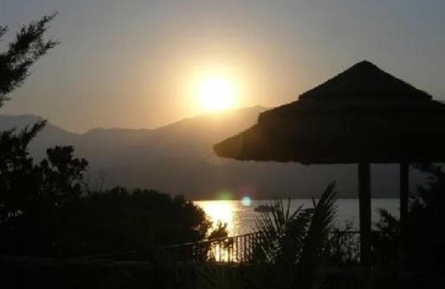 Porto-Vecchio Villa | house/villa - 7 rooms - 12/13 persons