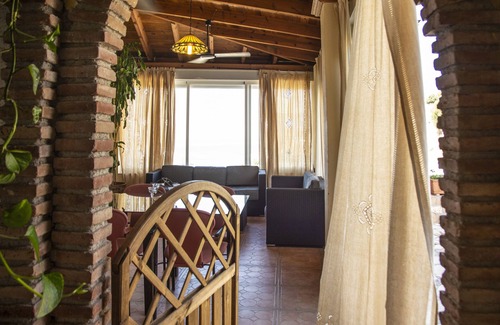 Almunecar Ski Chalet | House / Villa - Almuñécar