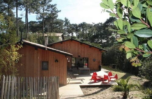 Piraillan Villa | House "Villa MICLO"