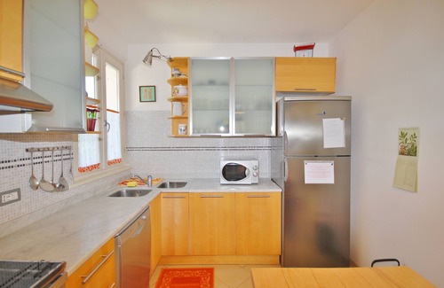 Marina di Pietrasanta Villa | House /Villa - PietrasantaHouse with garden