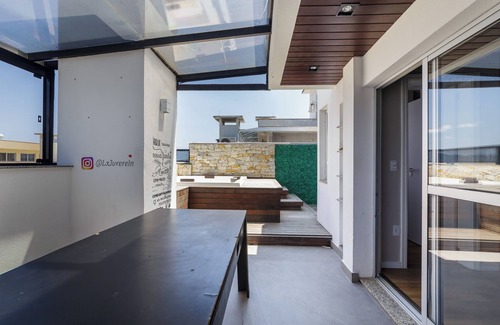 Jurere Apartment | House w/Gourmet Area, Just 10min From the sea OSH