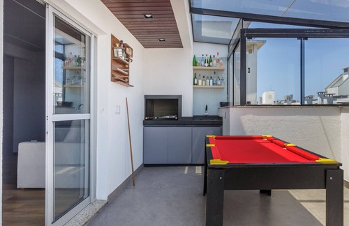 Jurere Apartment | House w/Gourmet Area, Just 10min From the sea OSH