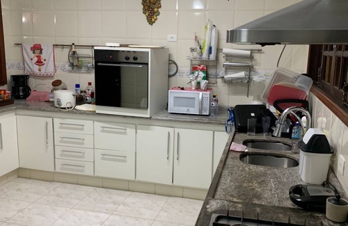 Pereque House | House w/pool in condominium in Guarujá, 3 minutes from the beach