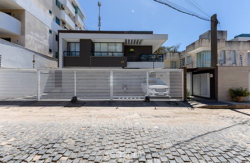 Ilheus Apartment | House w/Terrace & BBQ 100m From the sea Ellc0000