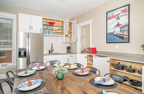 Michigan City House | House Wins: Poker, Ping Pong, and Pac-Man!