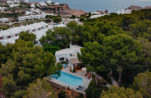 Ciutadella de Menorca Ski Chalet | House with private pool in the forest Cala Morell, Ciutadella de Menorca