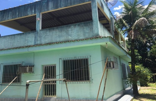 Barra Grande House | House with 1 suite, 3 bathrooms, close to beaches, waterfalls and mountains.