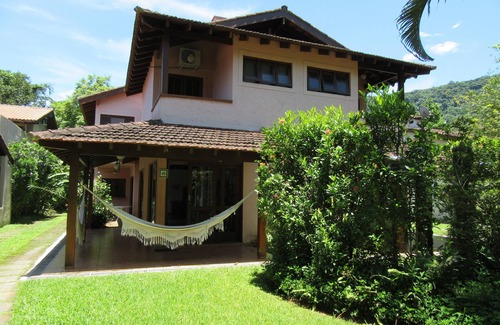 Barra do Sahy Condo | House with 3 suites in condominium in Barra do Sahy - 3 suites