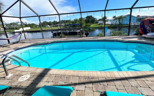 Port Charlotte House | House With A Boat - Boat, Heated Pool, Fishing