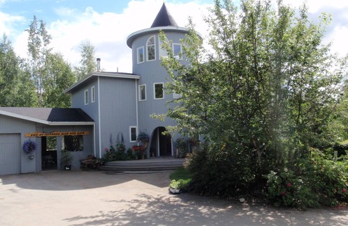 Big Lake House | House with a Unique Lifestyle Attached