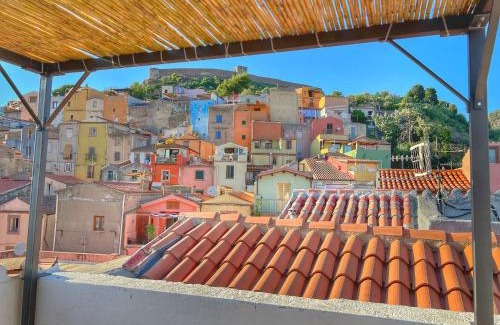 Bosa Historic Centre House | House with Dream Panoramic Terrace in the Heart of Bosa, 80 sqm with BBQ and Breathtaking View