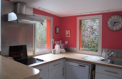 La Richardais House | House with enclosed garden near beaches,