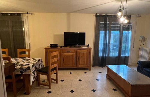 Monplaisir House | House with enclosed garden near the city center of Angers