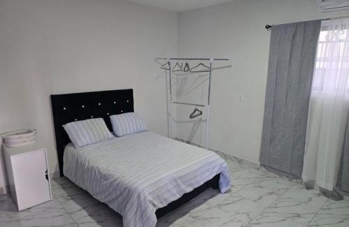 Rosarito House | House with garden and pool