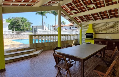 Vista Linda House | House with Incredible Pool Very Close to the Beach