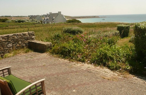 Primelin House | House with panoramic sea view, 500 m from Trez Goarem beach