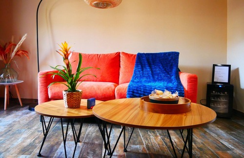 Grans House | HOUSE WITH PRIVATE JACUZZI