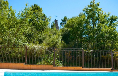 Correns House | House with provencal garden