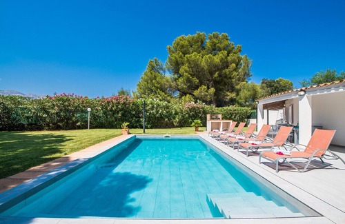 Crestatx Ski Chalet | House with spacious pool Casa Encinar in Mallorca