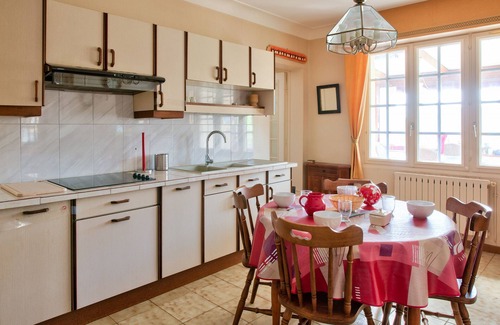 Plomeur Ski Chalet | House with swimming pool for 6 persons