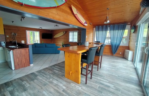 Brach Villa | House with swimming pool wellness area shared between Bordeaux and Lacanau ocean